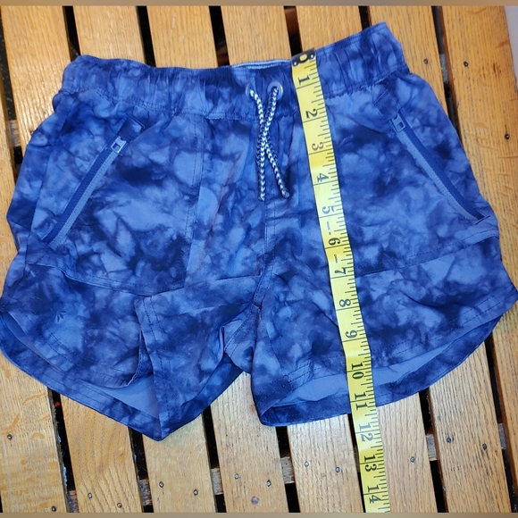 Athleta Girl Shorts Crystal Dye Blue Drawstring Waist Size Medium 8-10 - Picture 7 of 8